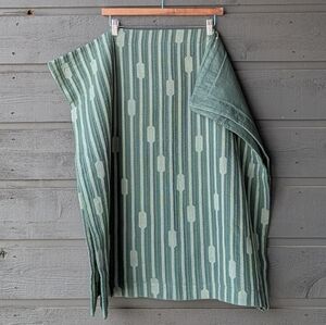 Brooklinen Green Textured Euro Sham Pillowcase Set of 2 100% Cotton Portugal